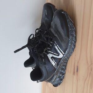 New Balance Women's Garoe Trail Running Shoe